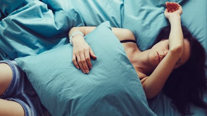 L'extraction menstruelle ? Cette technique pour stopper ses règles est dangereuse (vidéo)