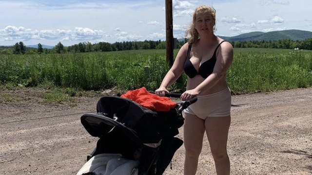 Amy Schumer montre à quoi ressemble vraiment la vie après un accouchement