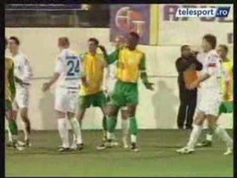 Dacia Mioveni - Gloria Bistrita 0-0