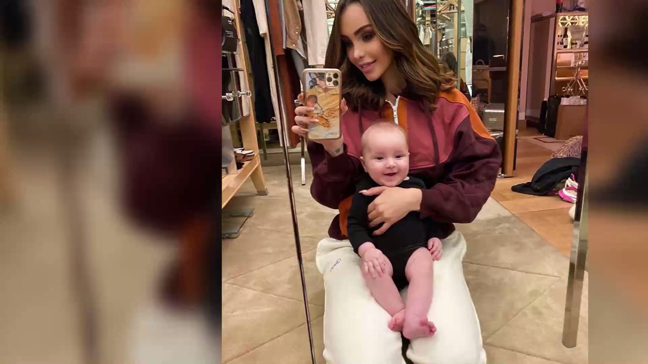 Nabilla Vergara : brushing impeccable, maquillage et tailleur rose, elle fait un retour remarqué à la télévision