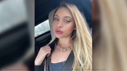 "Coronavirus challenge" : elle lèche la cuvette des toilettes d'un avion et se fait lyncher par les internautes