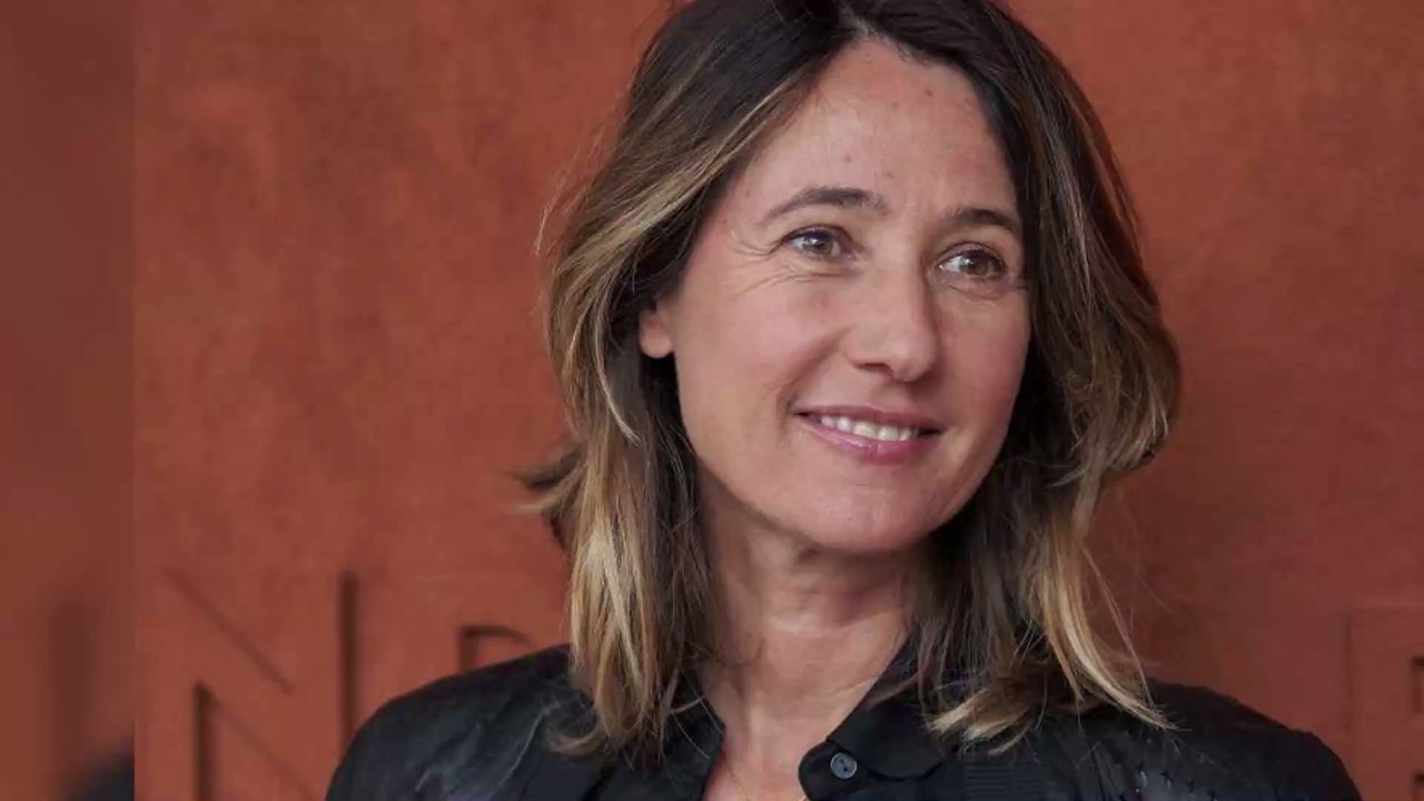 Alexia Laroche-Joubert : touchée par le coronavirus, elle fait passer un message (VIDÉO)