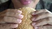 Burger King dévoile sa recette fétiche pour faire son burger à la maison