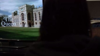 Elizabeth II : voici pourquoi elle était habillée en vert lors de son discours