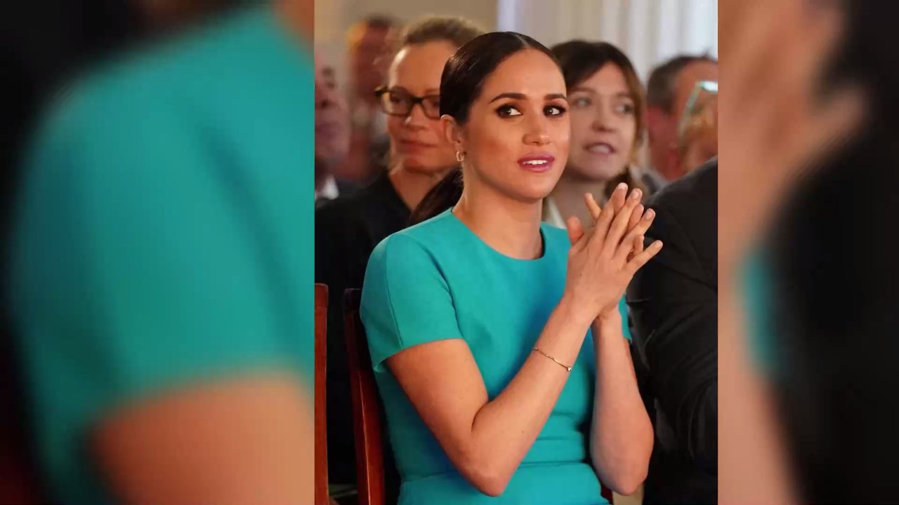Meghan Markle opte pour un robe asymétrique pour sa toute dernière apparition publique !
