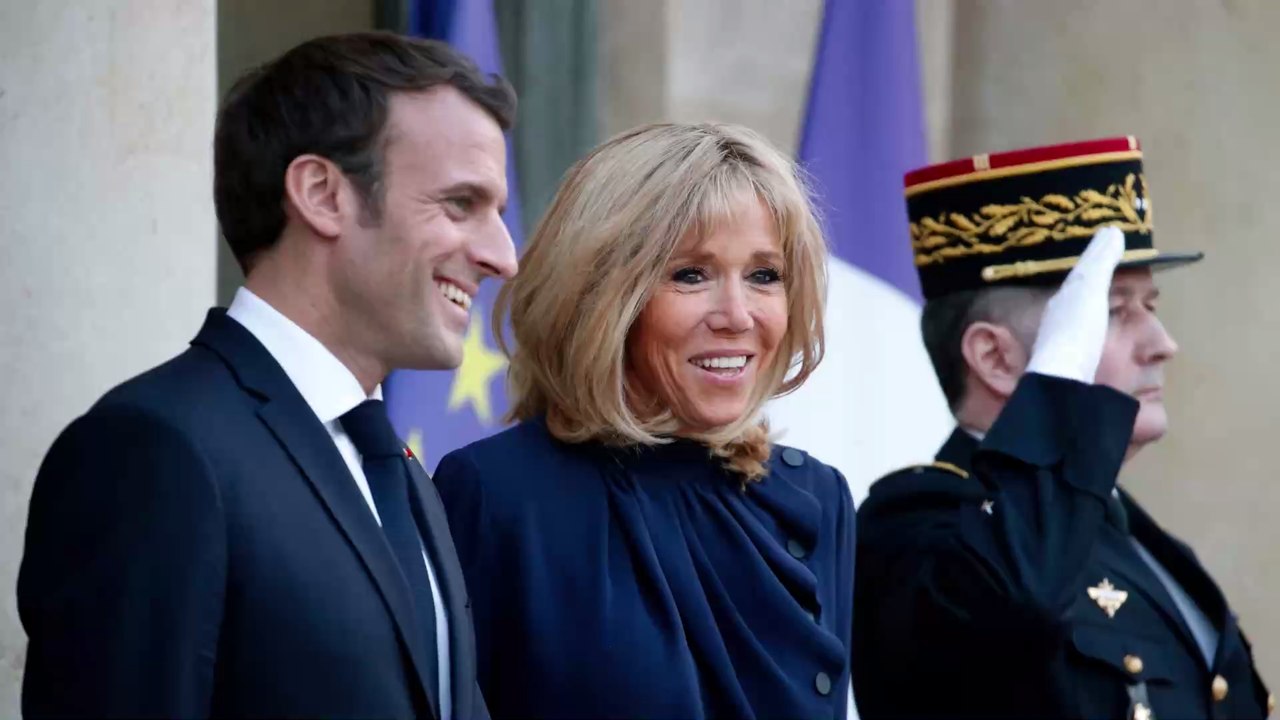 Brigitte et Emmanuel Macron : cette cérémonie de mariage plutôt inhabituelle qu’ils ont tenu à avoir