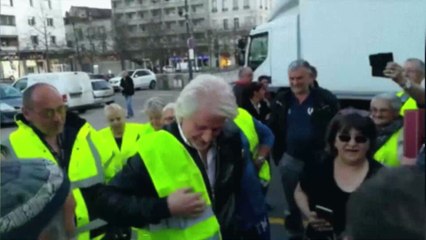 Patrick Sébastien "ruiné" ? Il se livre sur son "trou financier énorme"