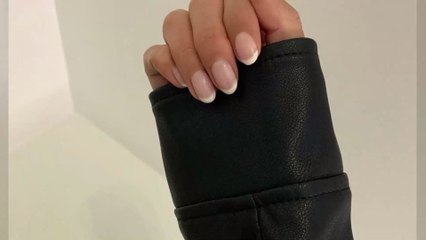 La "french" colorée : la manucure ultra tendance à reproduire facilement à la maison