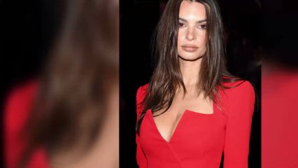 Emily Ratajkowski fait tomber haut sur sa dernière photo et elle est canon !