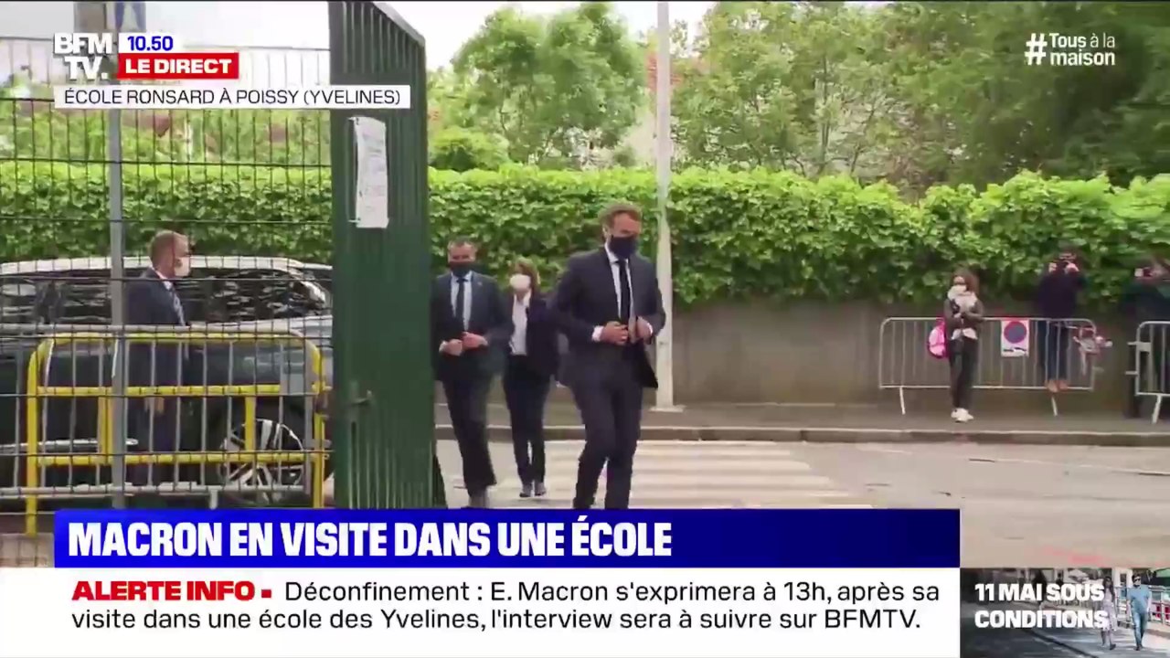 Coronavirus : en visite dans une école, ce geste d'Emmanuel Macron scandalise les internautes