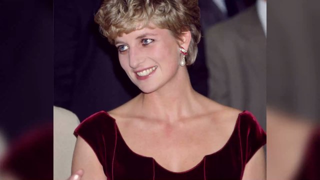Lady Diana faisait se rendait dans des bars gay avec son ami Freddie Mercury