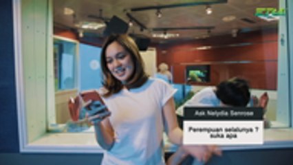 Ask Me Question Bersama Nelydia Senrose dan Fikry Ibrahim