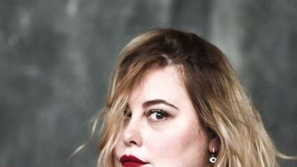 Coucou les girls : l'influenceuse en a marre qu'on lui dise qu'elle est courageuse d'être grosse