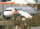 Passengers leave hijacked plane in Malta