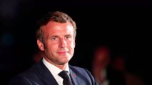Emmanuel Macron torse nu : cette activité physique très intense qu'il pratique l'été