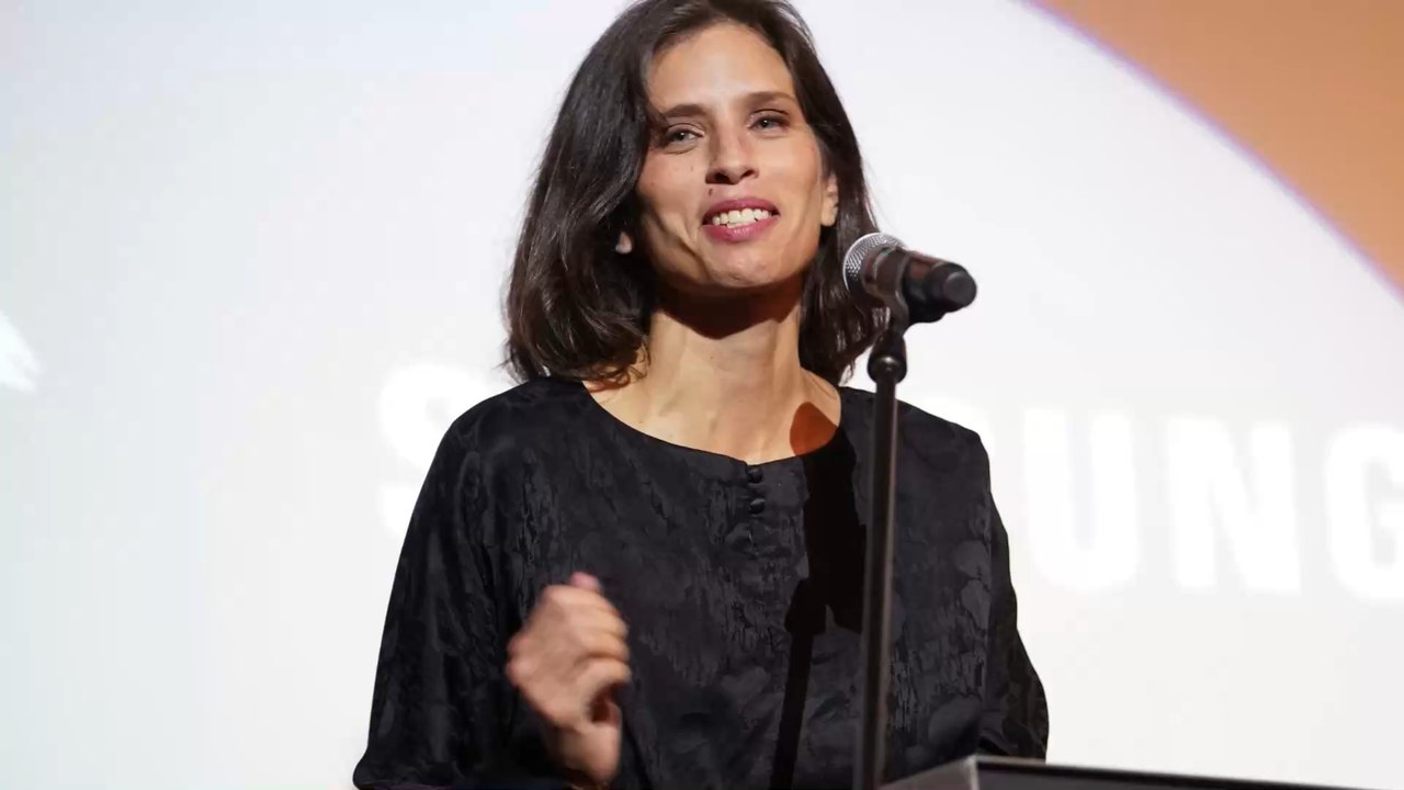 "J'espère que les hommes me siffleront dans la rue toute ma vie" Maïwenn se lâche en interview et choque la toile