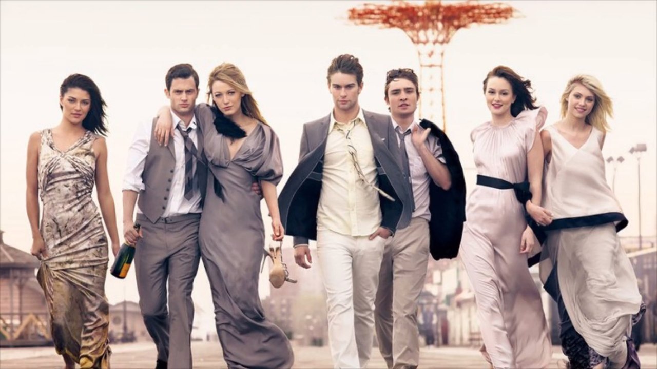 Ed Westwick de retour dans Gossip Girl ? Sur TikTok, il renfile son costume son costume de Chuck Bass (VIDÉO)