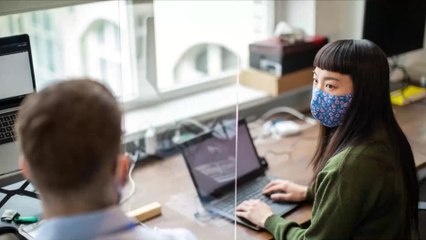 Coronavirus : à quel moment peut-on être considéré comme “cas contact” à risque ?