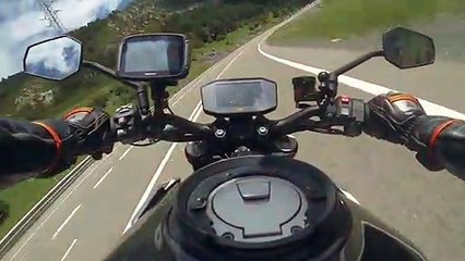 KTM Superduke 1290 R Somport