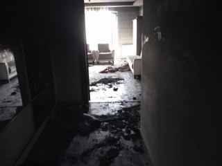 Karısının kendisini terk etmesine sinirlenen koca evini yaktı