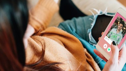 L’Arnaqueur de Tinder : les victimes de Simon Leviev insultées, Netflix monte au créneau