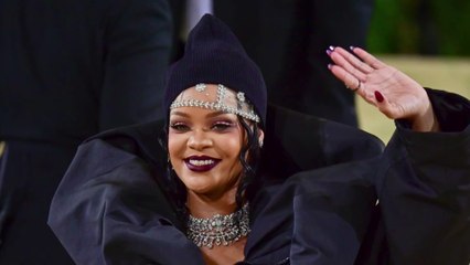 Alerte shopping : 3 dupes du parfum de luxe de Rihanna à prix réduit
