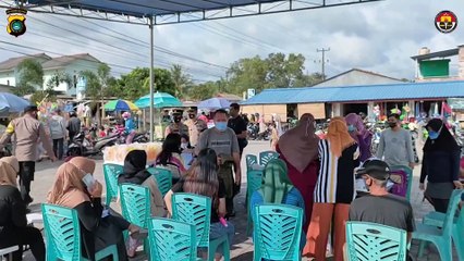 Polsek Pemali laksanakan Vaksinasi Percepatan Lanjutan ( Booster ) di Pasar Higienis Air Ruay