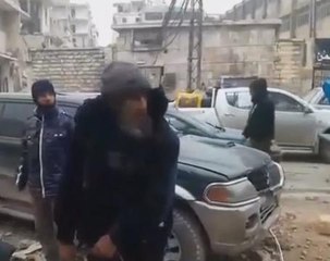 Aleppo evacuation: Thousands await 'new deal'