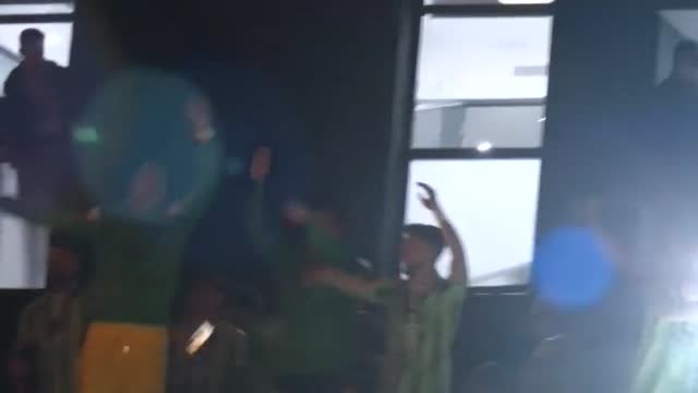 La plantilla del Betis celebra con su afición la final de Copa del Rey