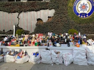 FATİH'TE 7 MİLYON 500 BİN LİRALIK SAHTE PARFÜM ELE GEÇİRİLDİ