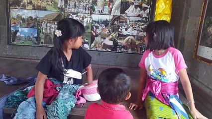Jalan ke pura bersejarah di bali abad ke8