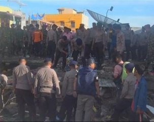 Wedding day turns into tragedy for Aceh family hit by quake