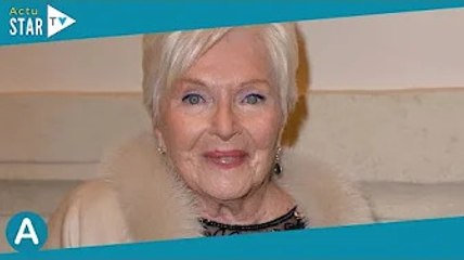 [AS]  Line Renaud : à 93 ans, elle publie une photo d'elle très jeune... et fait une grande annonce