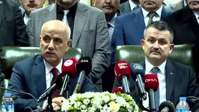 Tarım ve Orman Bakanlığı'nda devir teslim töreni! Bakan Kirişçi, Bekir Pakdemirli'den görevi devraldı