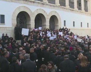 More than 2000 lawyers protest a new bill in Tunisia