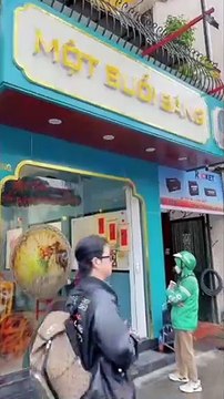 Clip: TikToker bị cư dân mạng phản ứng gay gắt vì nghi dựa hơi Long Chun để nổi tiếng