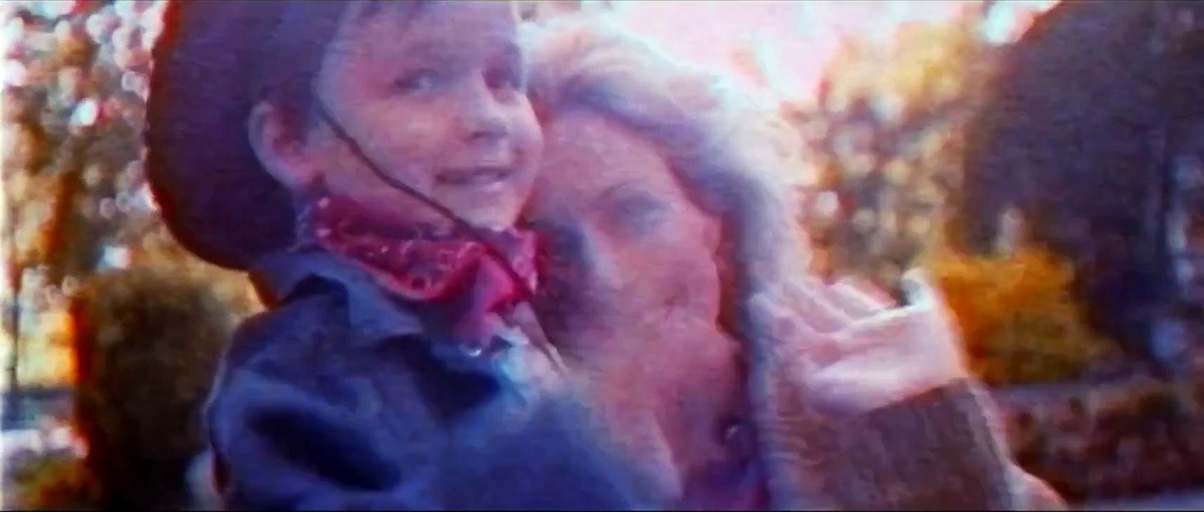 Traumas de Infância Trailer Original