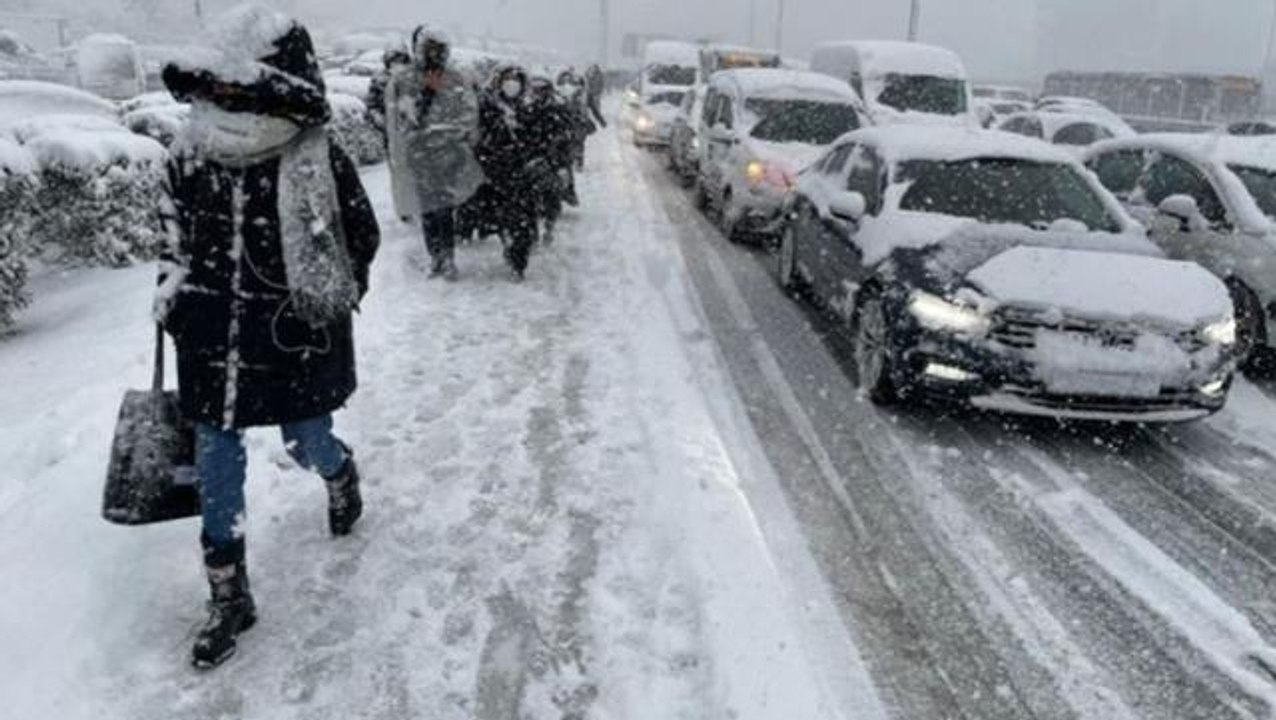 Meteoroloji Genel Müdürlüğü tahminleri güncelledi: Kar yağışı günlerce devam edecek