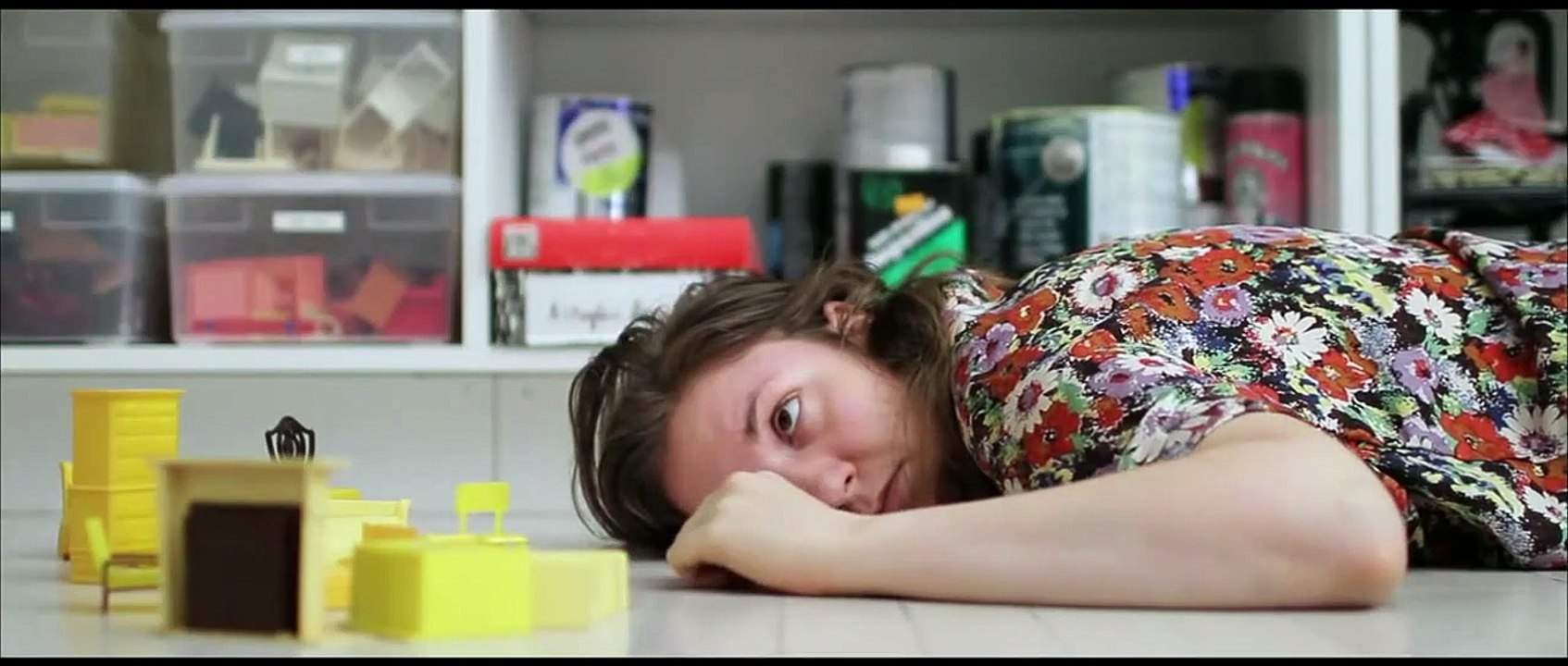 Mobília Mínima Trailer Original