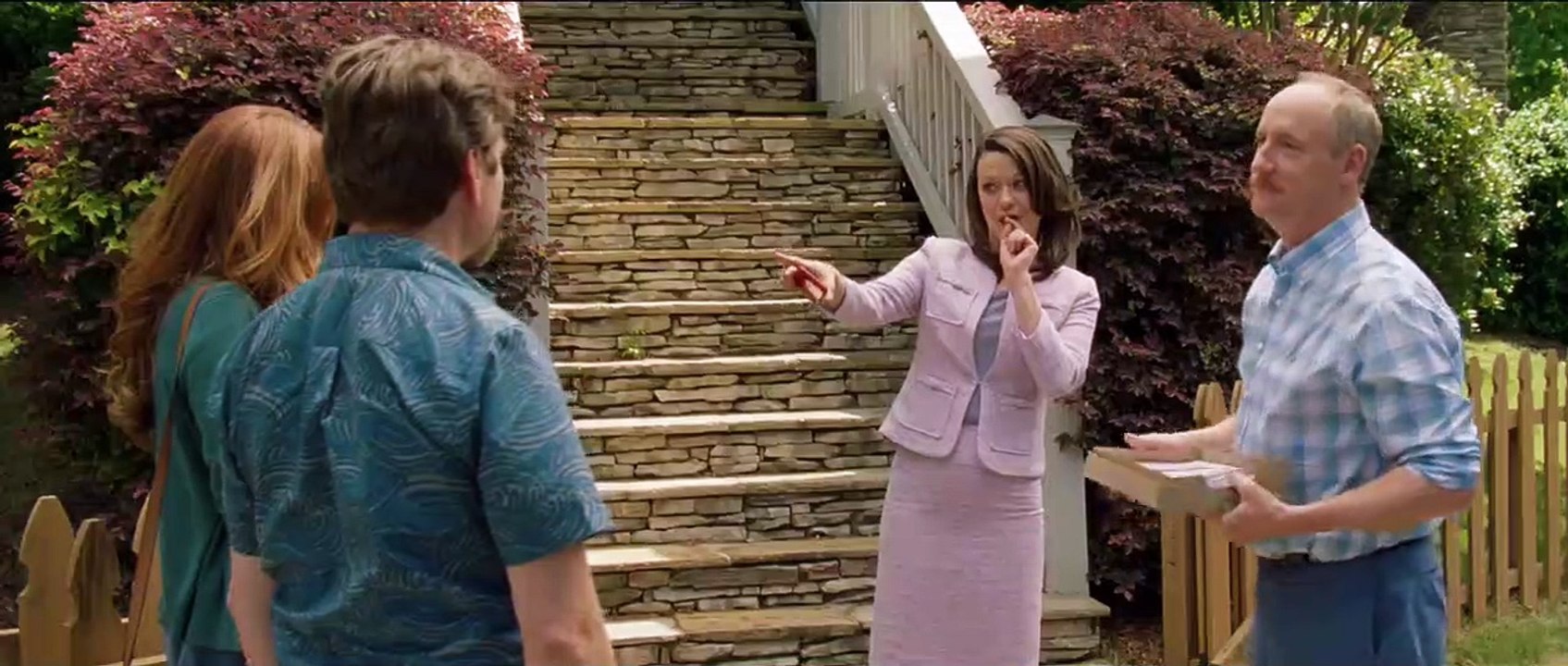 Vizinhos Nada Secretos Trailer Original