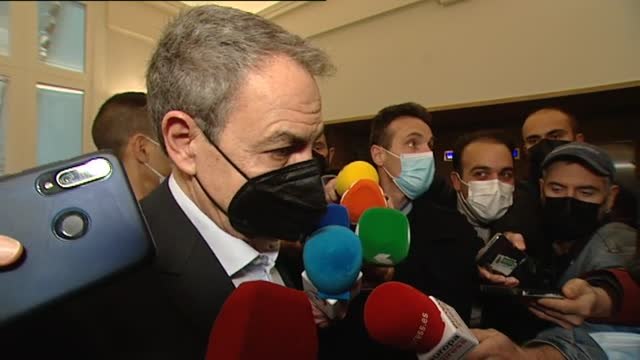 Zapatero, sobre el envío de armas: La situación exige medidas excepcionales