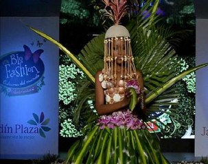 Fashion students present 'Biofashion' creations in Colombia