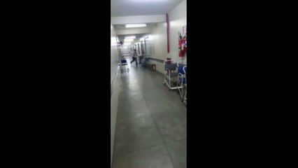 Vítima de acidente de moto surta e pratica vandalismo dentro do Hospital Regional de Cajazeiras