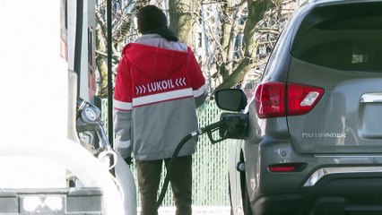 Loukoïl, numéro 2 du pétrole russe, appelle à un arrêt du conflit en Ukraine