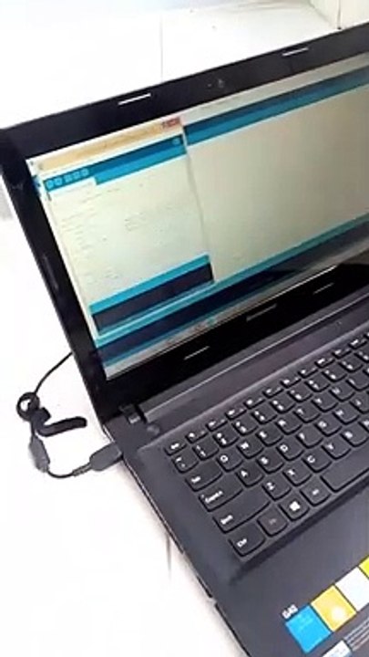 MEMBUAT TEMPAT SAMPAH OTOMATIS MEMBUKA BERBASIS ARDUINO DAN SERVO