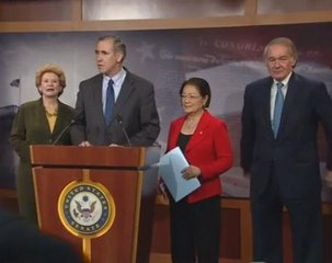 Senate Dems call on Trump to fire Bannon