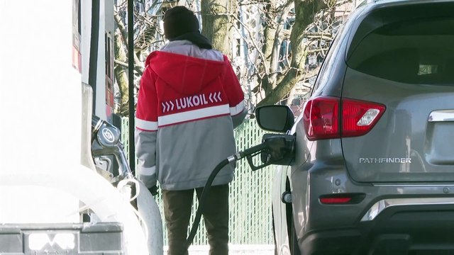 Лукойл призывает остановить войну на Украине