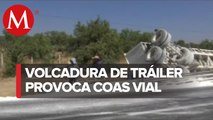 Vuelca tráiler con toneladas de cal en la autopista México-Tuxpan