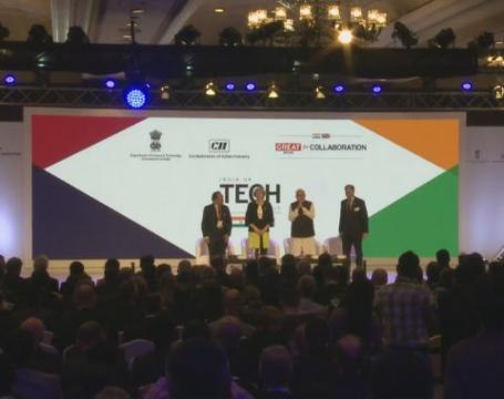 Theresa May lays groundwork for post-Brexit India trade deal