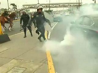 Police clash with anti-bullfighting protesters